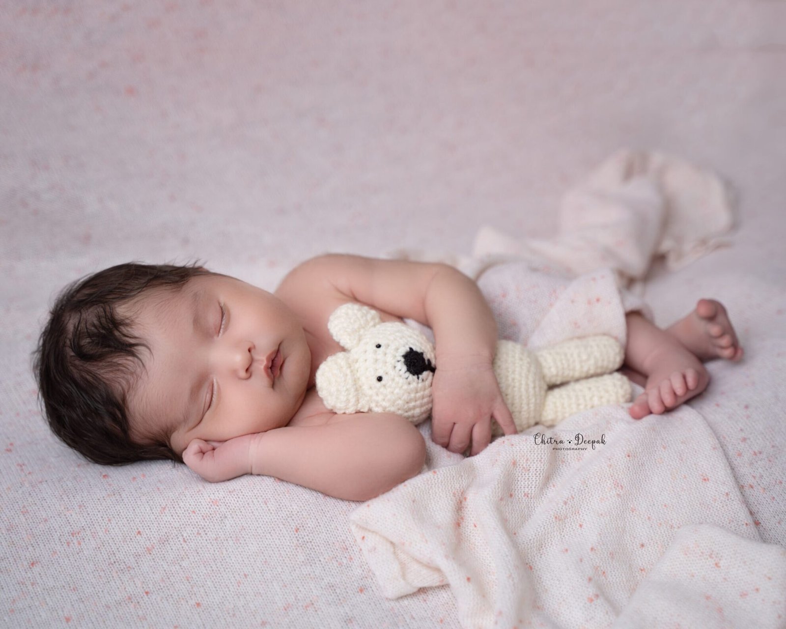newborn white wrap teddy beanbag